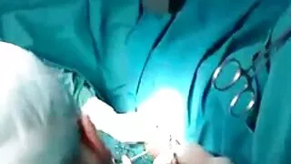 Laveless खसराजा एक सुन्दर बिल्ली मा आफ्नो प्रेमिका fucks
