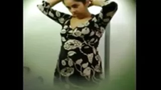 केटी खुसीसाथ फिर्ता मा सेक्स लागि सवार