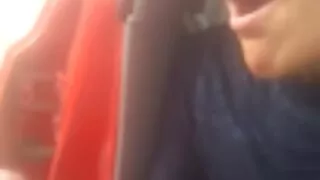 उहाँले एक केटी को पाठ गर्न मदत र क्यान्सर संग राम्ररी उनको गडबड