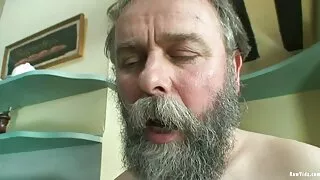त्यो क्रोच जाँघिया संग दूर हिँड्छ र सेक्स अघि आराम