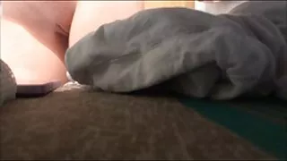 उहाँले आफ्नो लामो ramrod संग एक सुन्दर महिला माथि खींचती