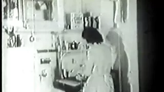 भाइब्रेटर संग सेक्स समयमा केटी संभोग गर्न आफूलाई मदत गर्छ